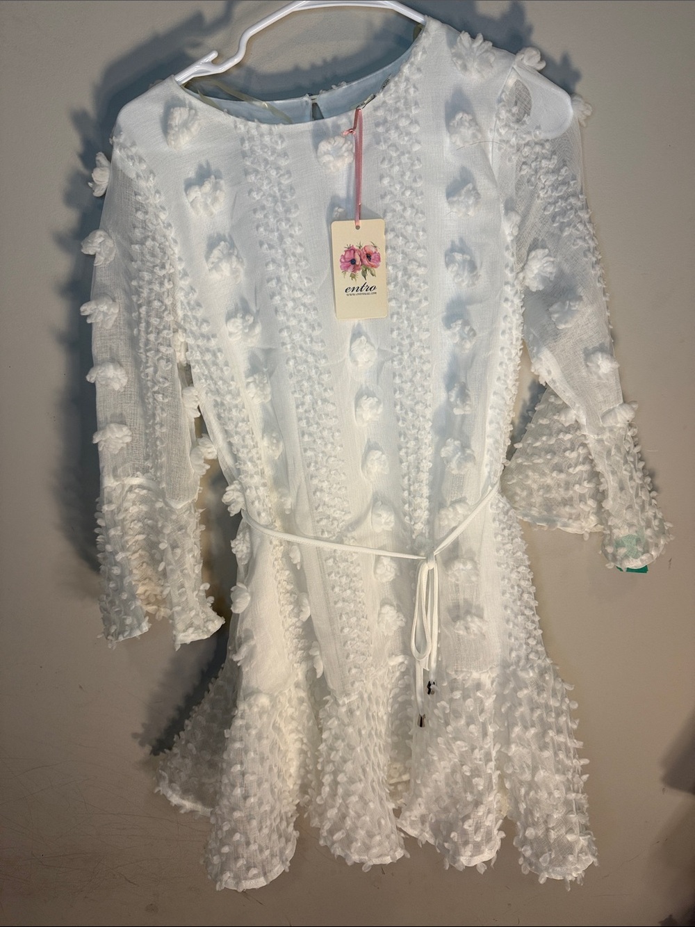 Textured White Pom-Pom Detail Dress sz S 17 pit to pit 32 in length